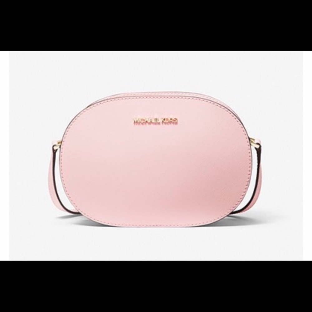 NWT Michael Kors leather oval crossbody, blush pink, new, in original wrapping! - Picture 2 of 6